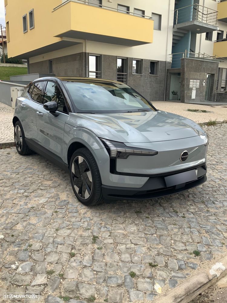 Volvo EX30 69 kWh Single Motor Extended Range Plus - 6