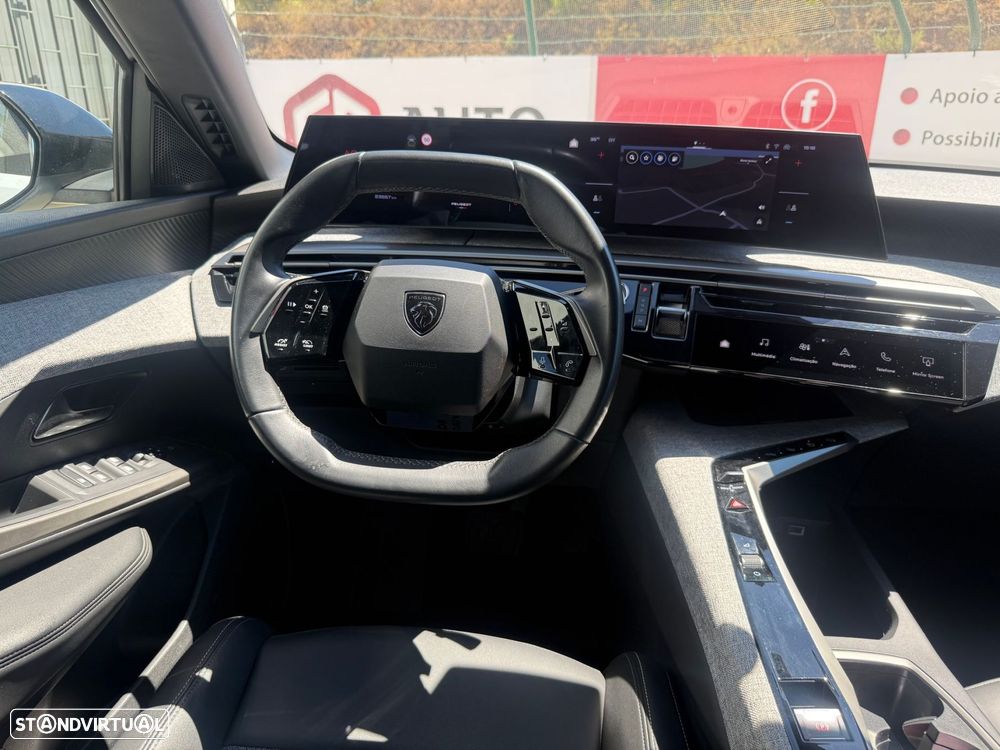 Peugeot 3008 1.2 Hybrid Allure e-DCS6 - 14