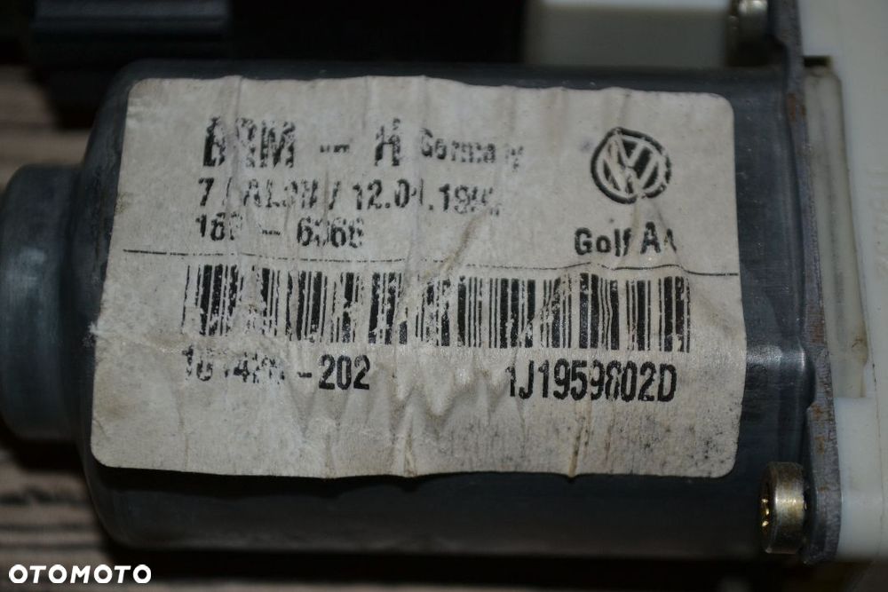 VW GOLF IV BORA SEAT LEON TOLEDO SILNICZEK OPUSZCZANIA SZYB PRAWY 1J1959802D - 3