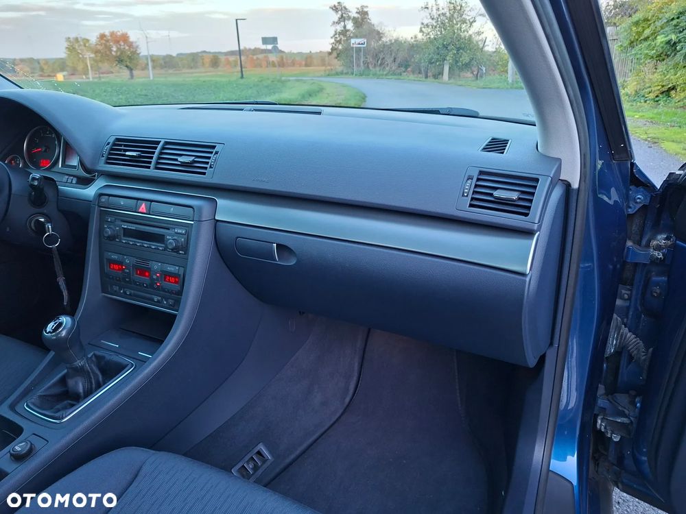 Audi A4 Limousine 1.8 T - 12