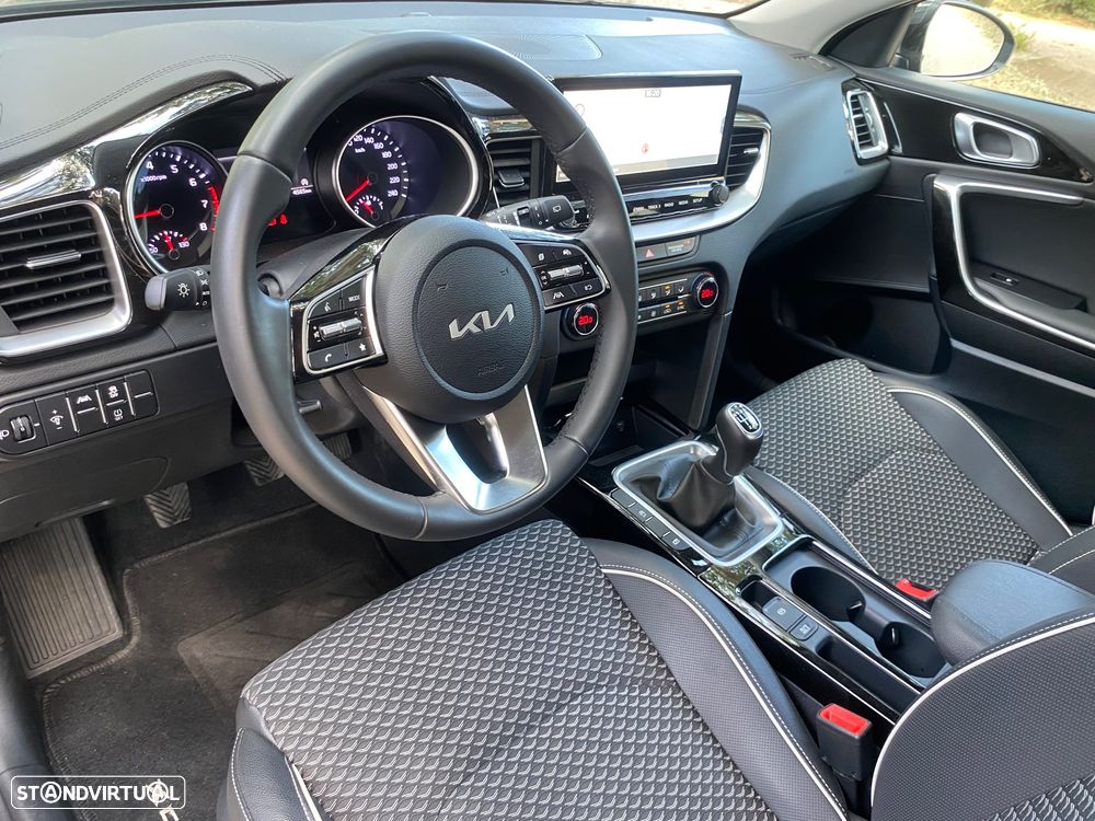 Kia XCeed 1.0 T-GDI Drive - 31