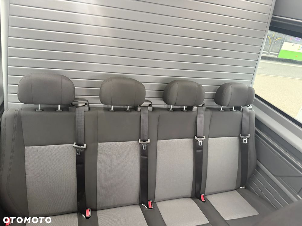 Volkswagen Crafter - 10