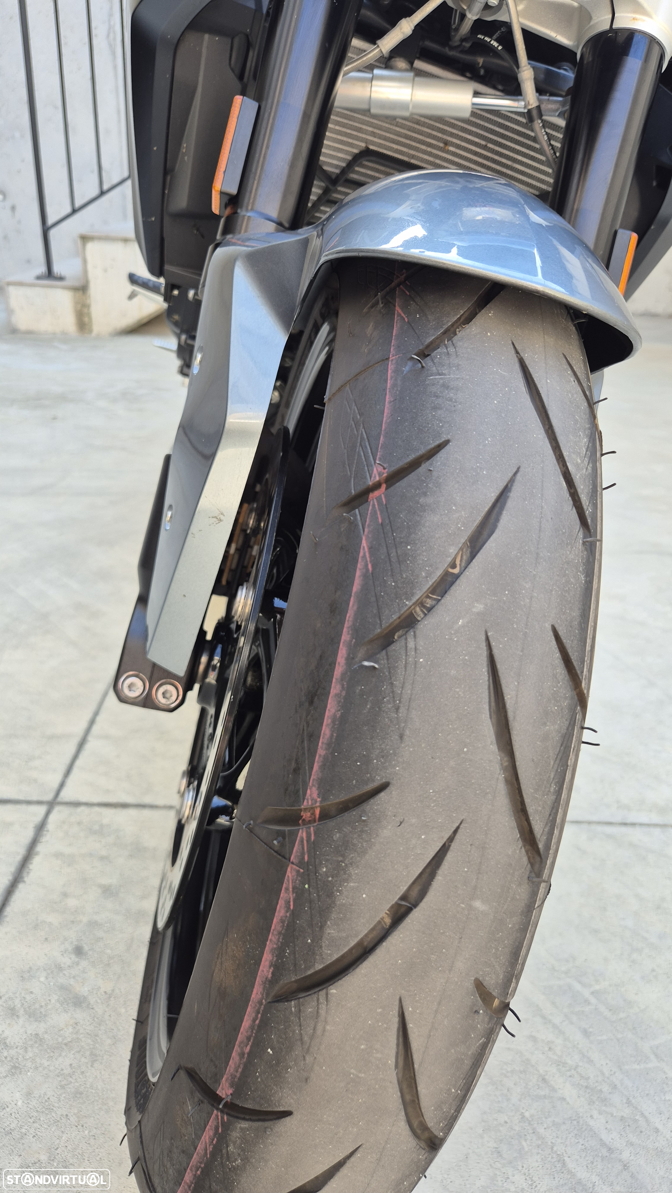 BMW F 900 R - 9