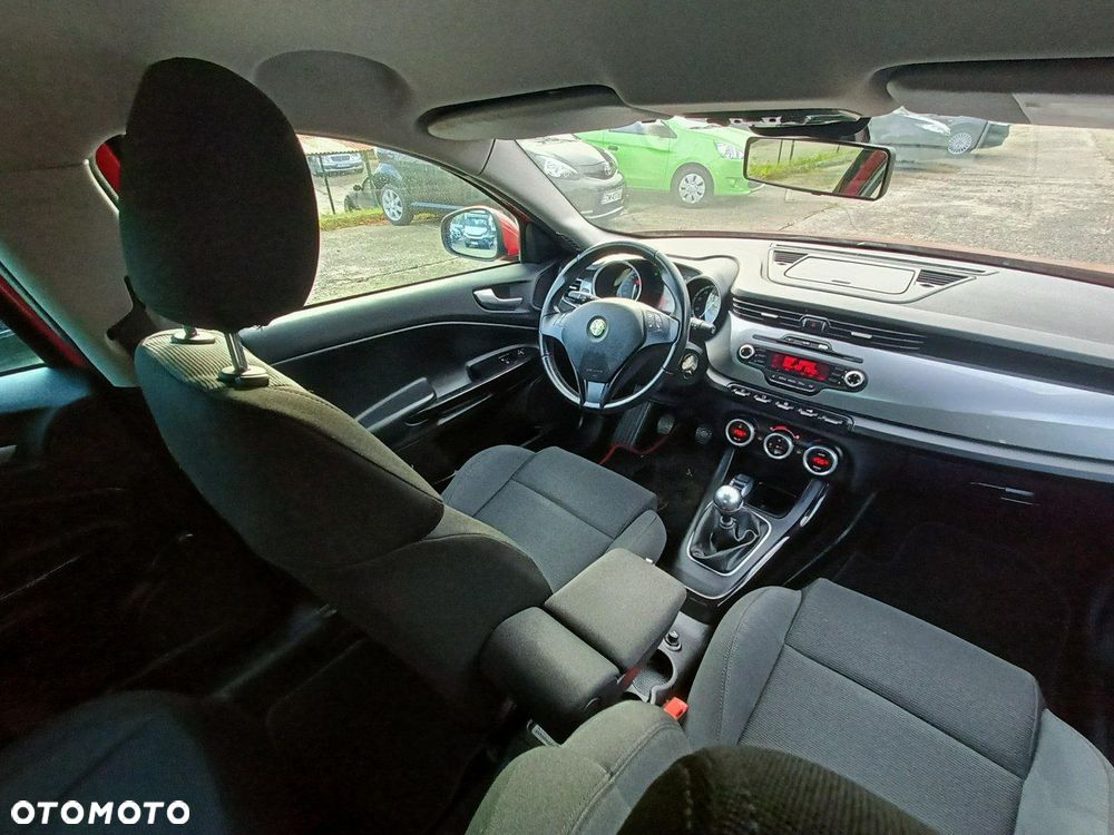 Alfa Romeo Giulietta - 5