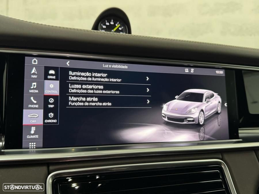 Porsche Panamera 4 E-Hybrid Executive - 33