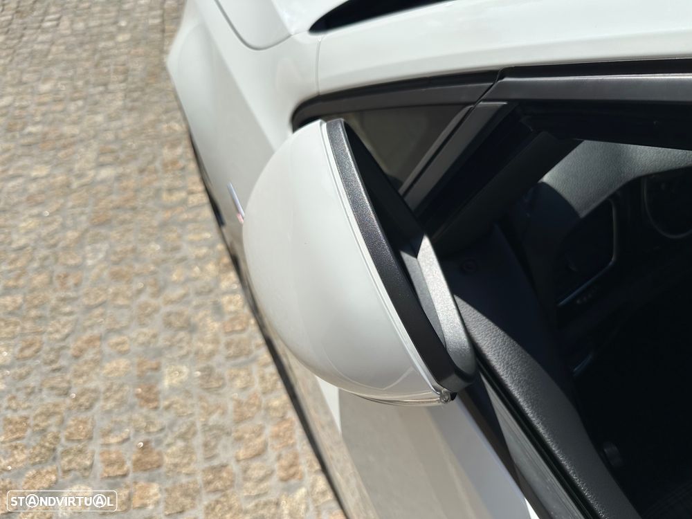 VW Golf 2.0 TSi GTi DSG Performance - 16