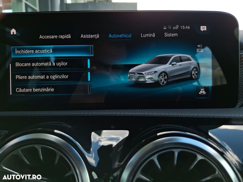 Mercedes-Benz A 250 - 21