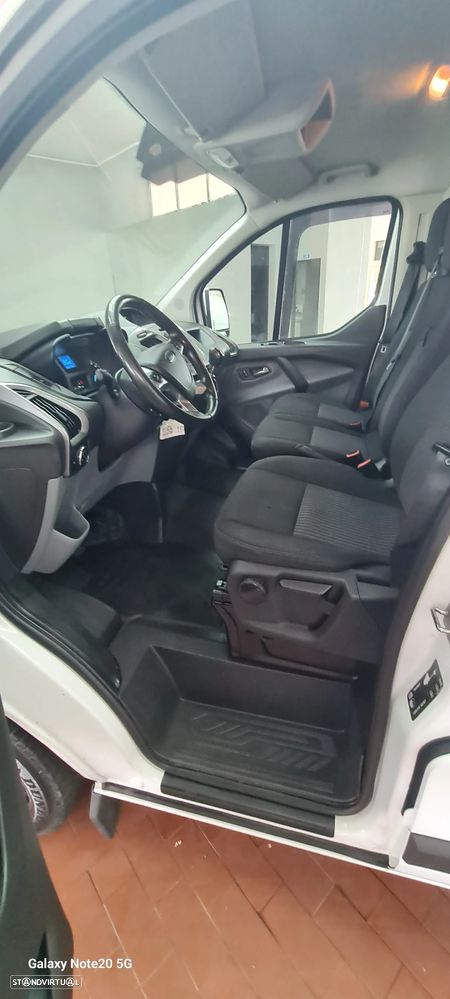 Ford Transit Custom - 16