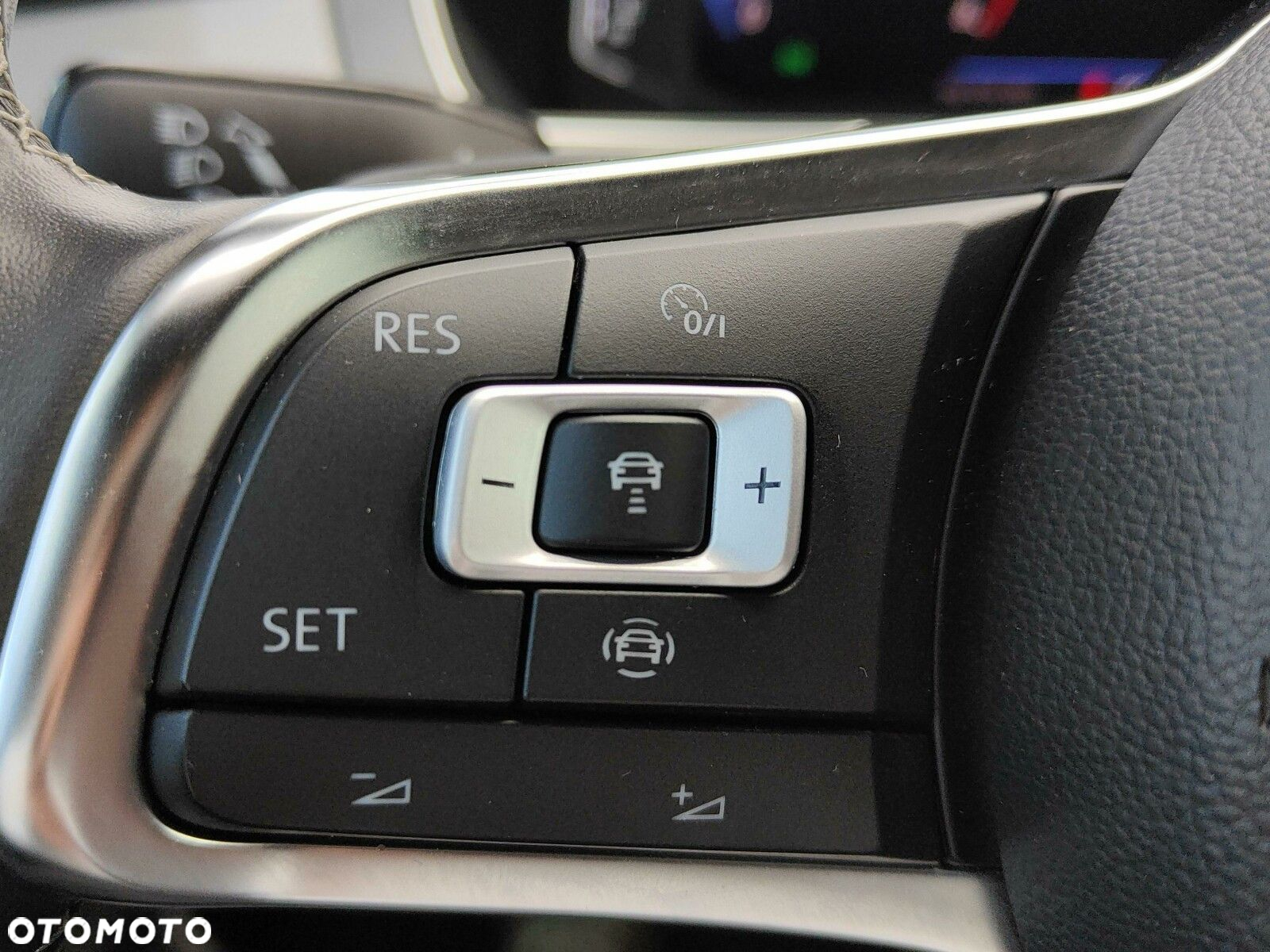 Volkswagen Arteon 2.0 TSI R-Line DSG - 22