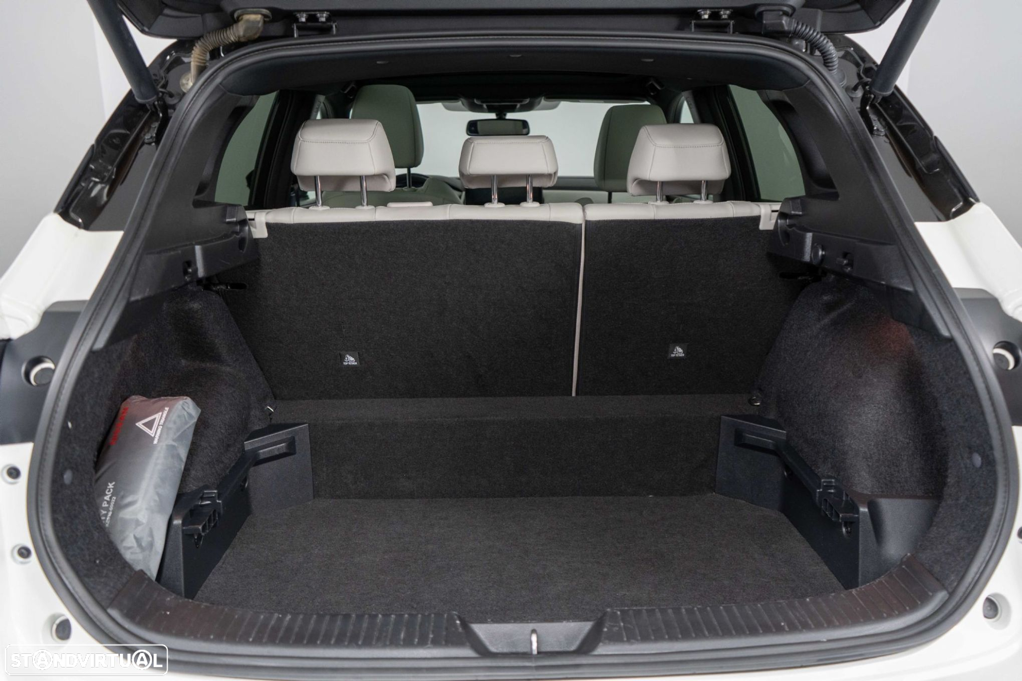 Nissan Qashqai 1.3 DIG-T N-Connecta LED+TT+SKY - 12