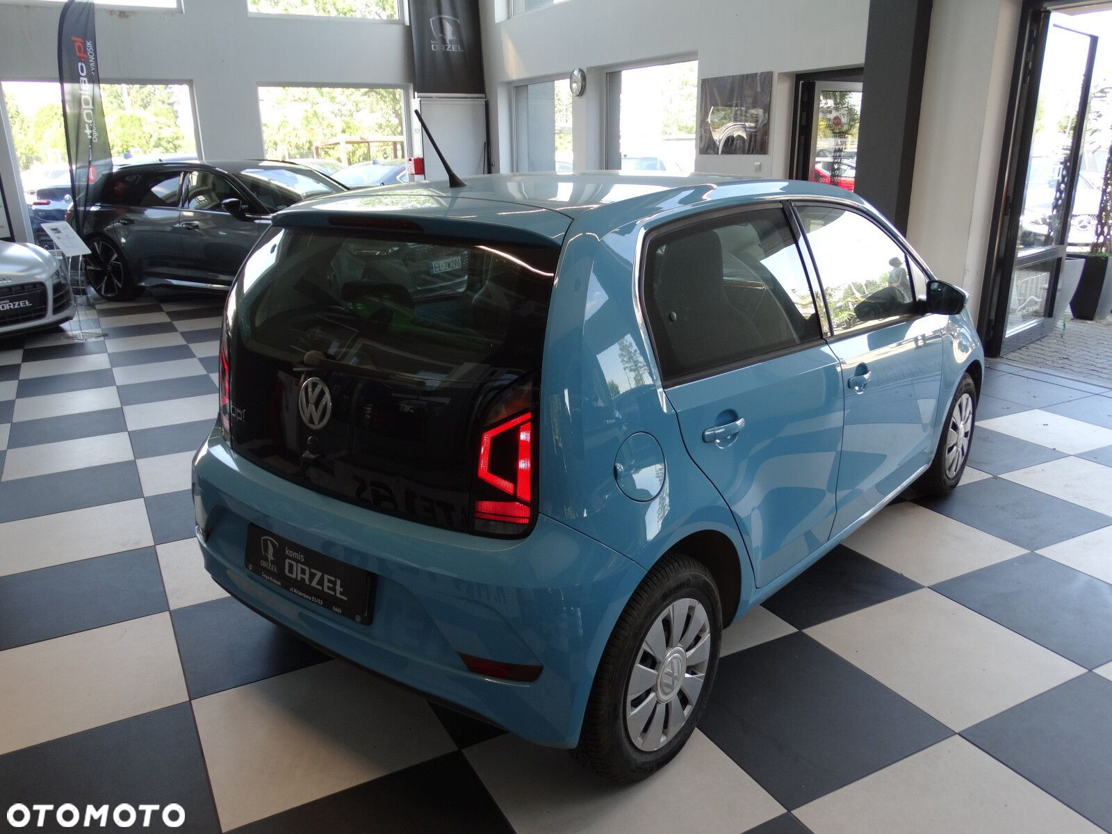 Volkswagen up! - 14