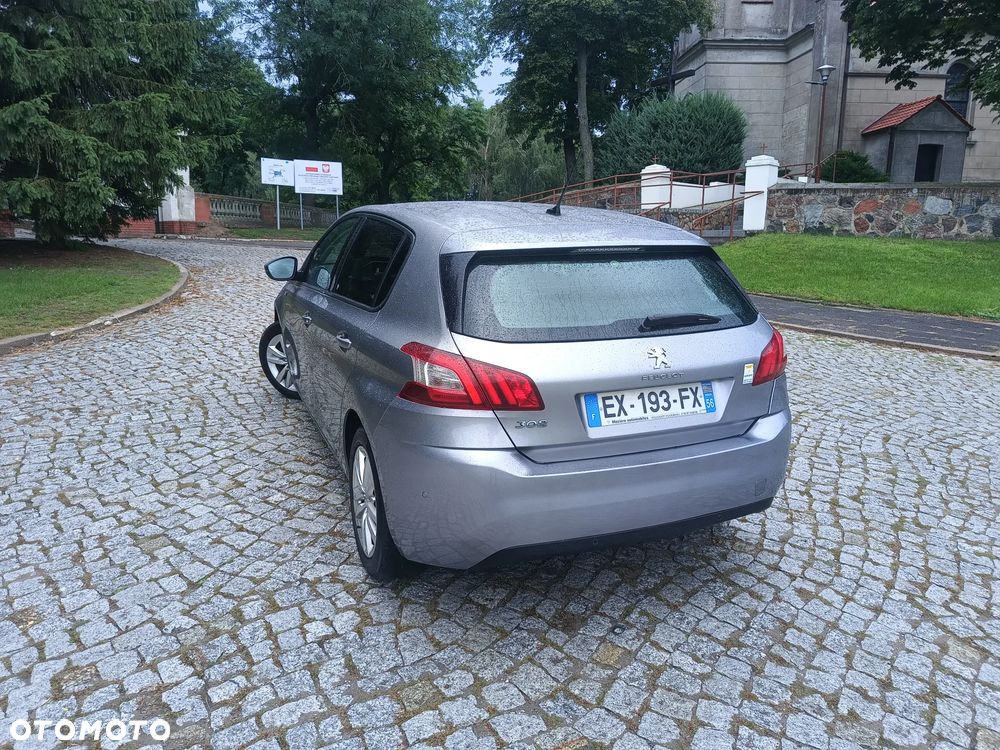 Peugeot 308 1.2 PureTech Active S&S - 21
