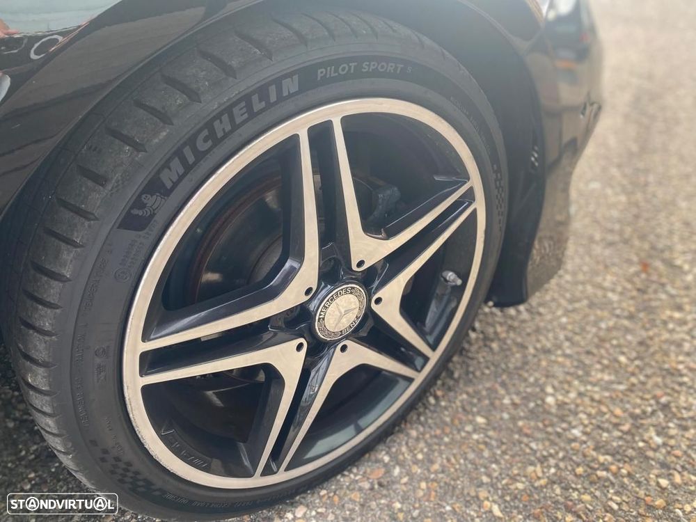 Mercedes-Benz CLA 180 d Shooting Brake - 9