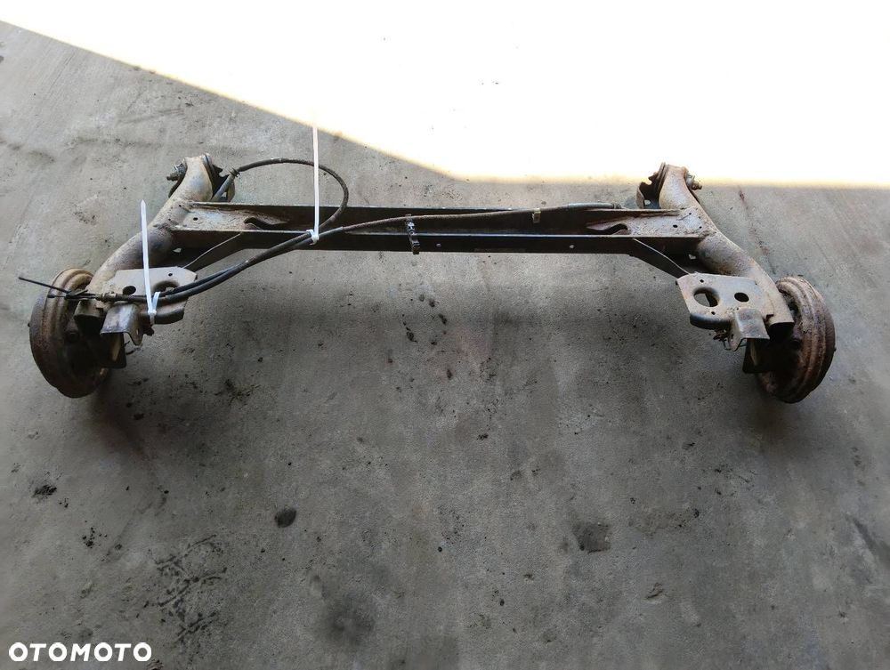 BELKA OŚ ZAWIESZENIA TYŁ BĘBNY BEZ ABS FORD FIESTA MK5 MK6 02-05 - 6