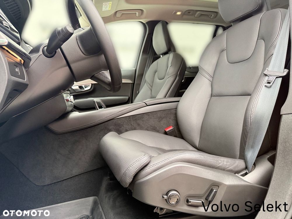 Volvo XC 90 - 12