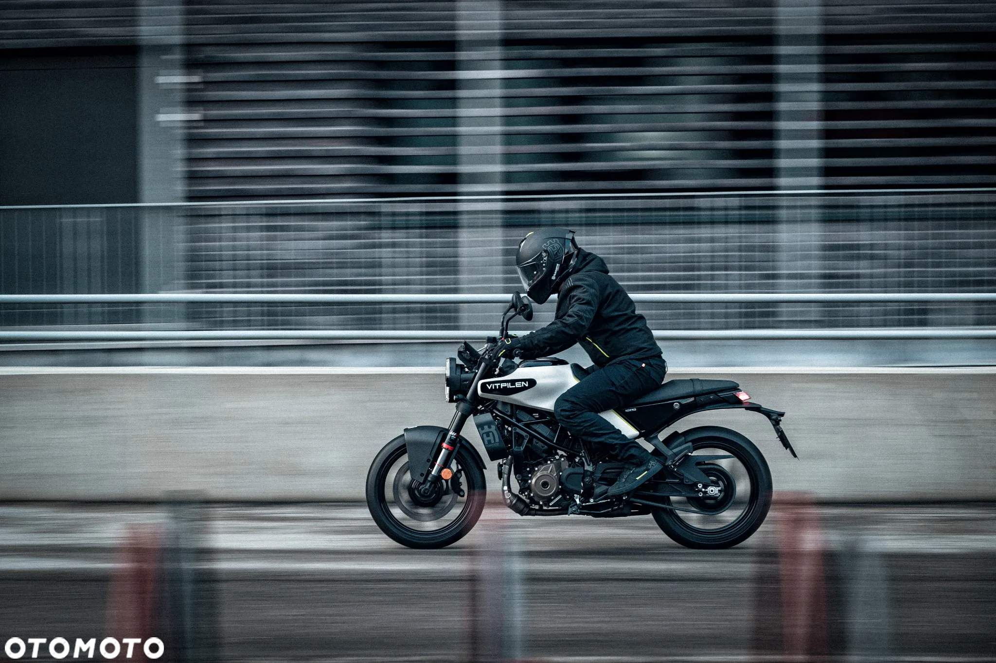 Husqvarna Vitpilen - 13