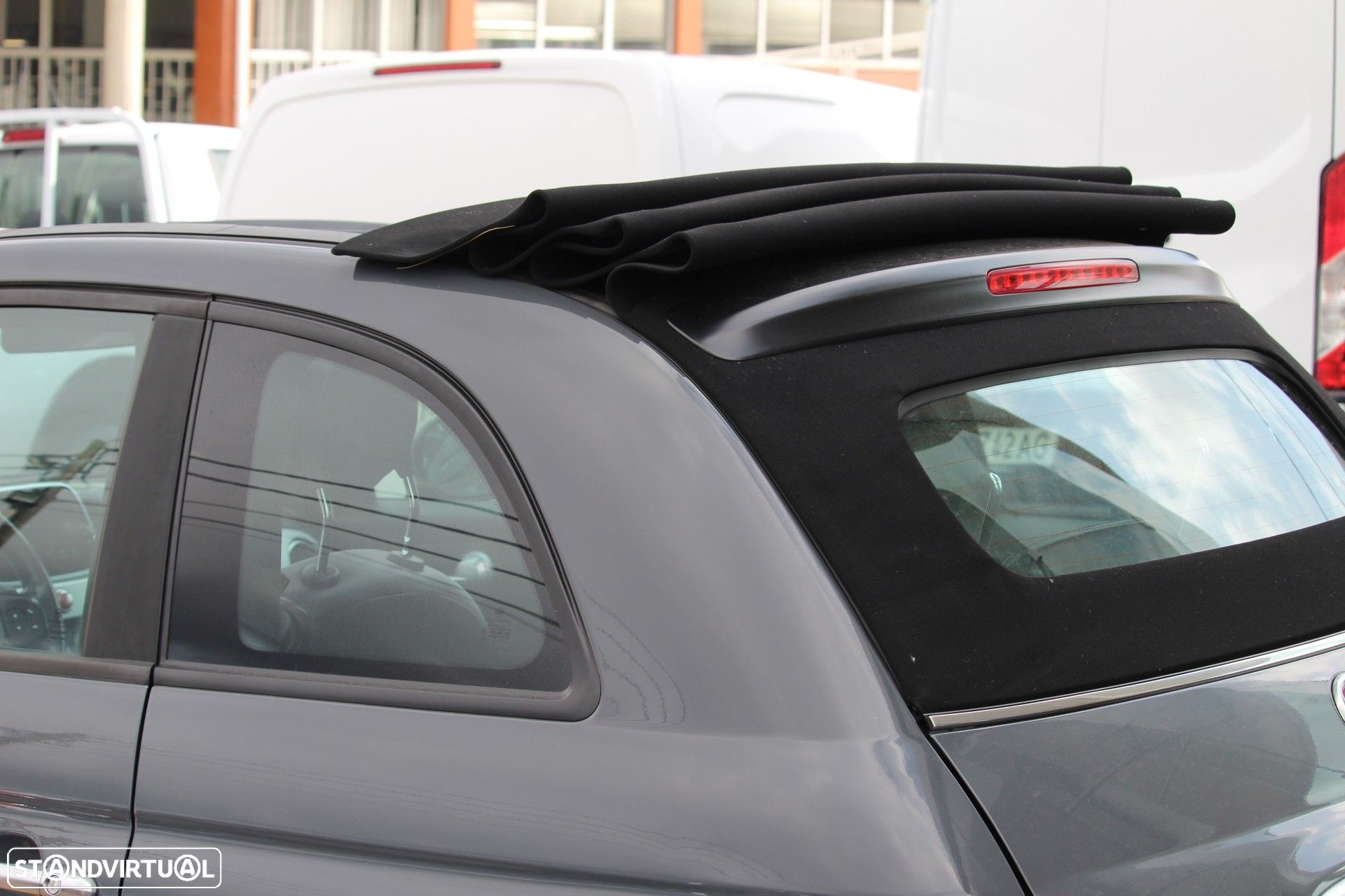 Fiat 500C 1.0 Hybrid Connect - 10