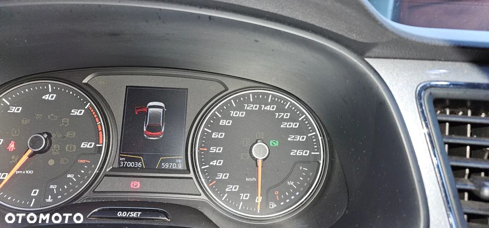 Seat Leon 2.0 TDI DPF Start&Stop DSG FR - 21