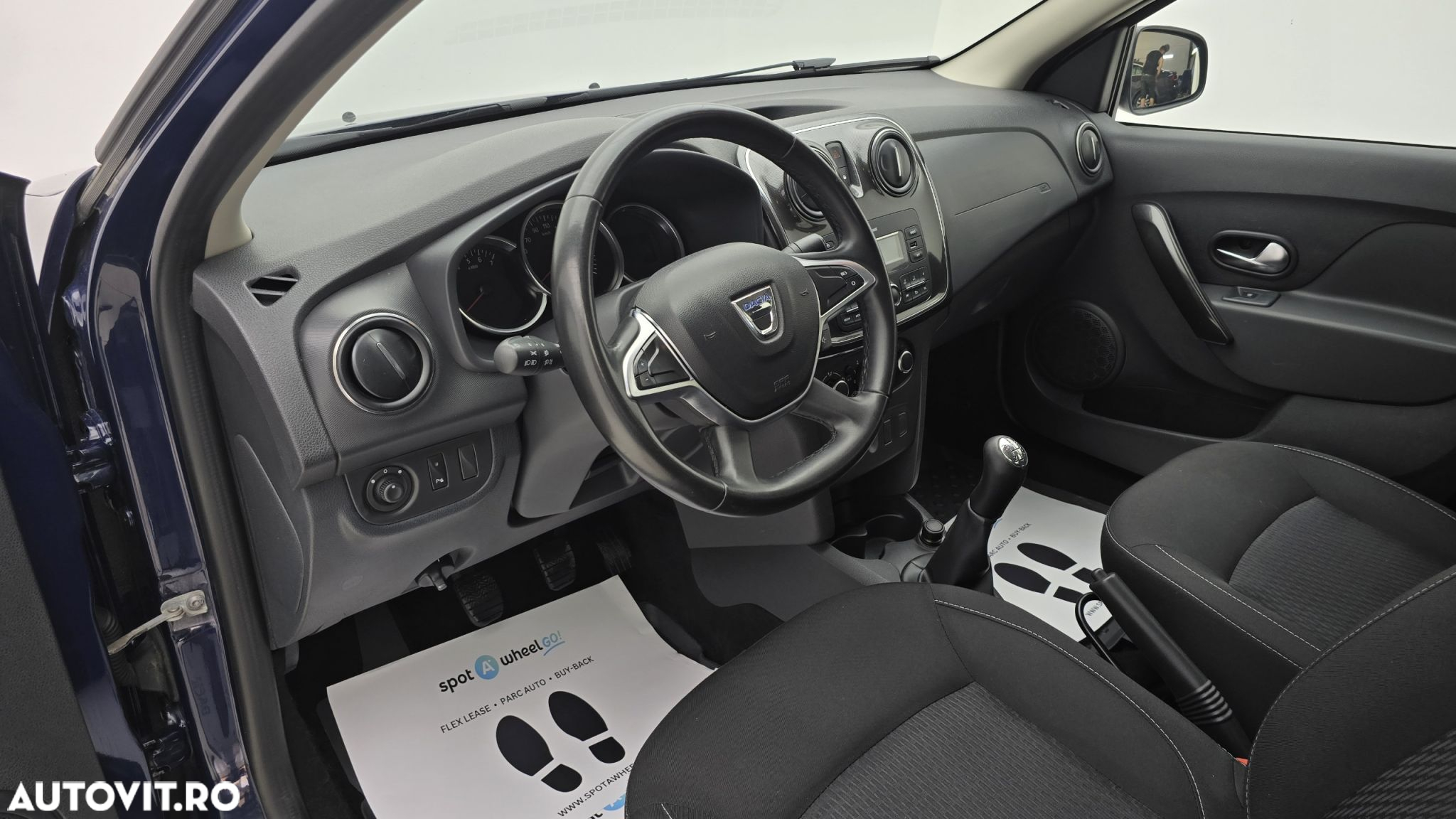Dacia Logan 1.5 DCI Laureate - 13