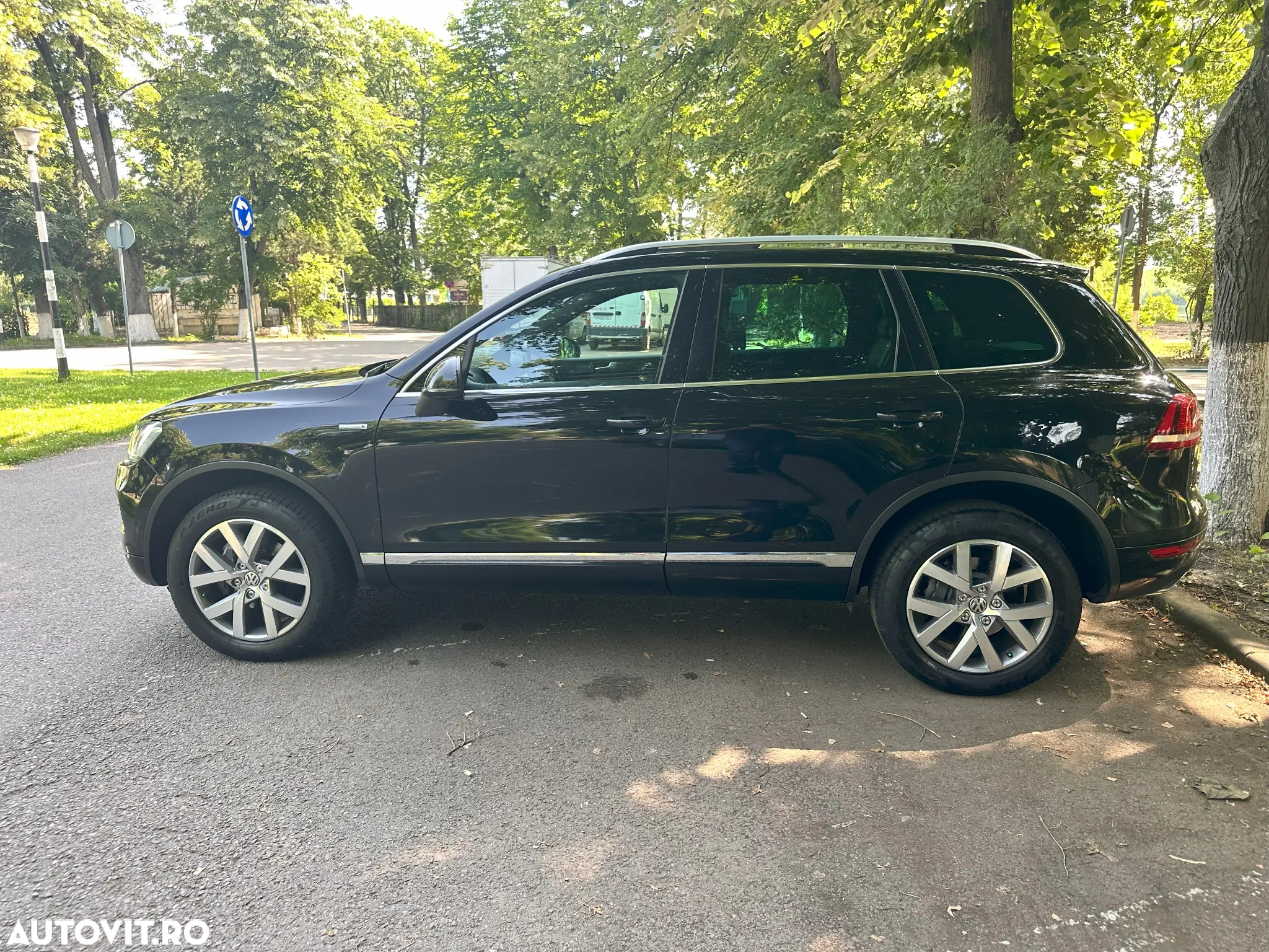 Volkswagen Touareg 3.0 V6 TDI BMT - 2