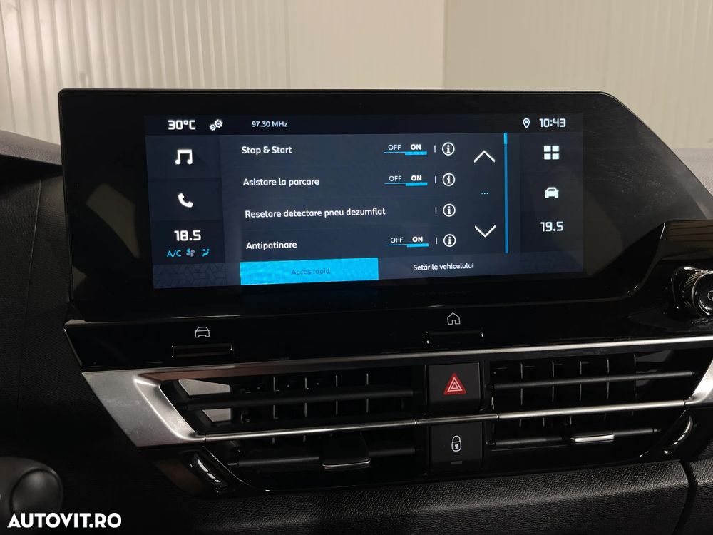 Citroën C4X PureTech 130 Stop&Start EAT8 FEEL PACK - 17