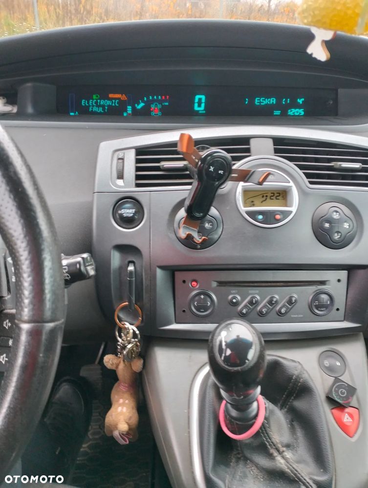 Renault Scenic - 4