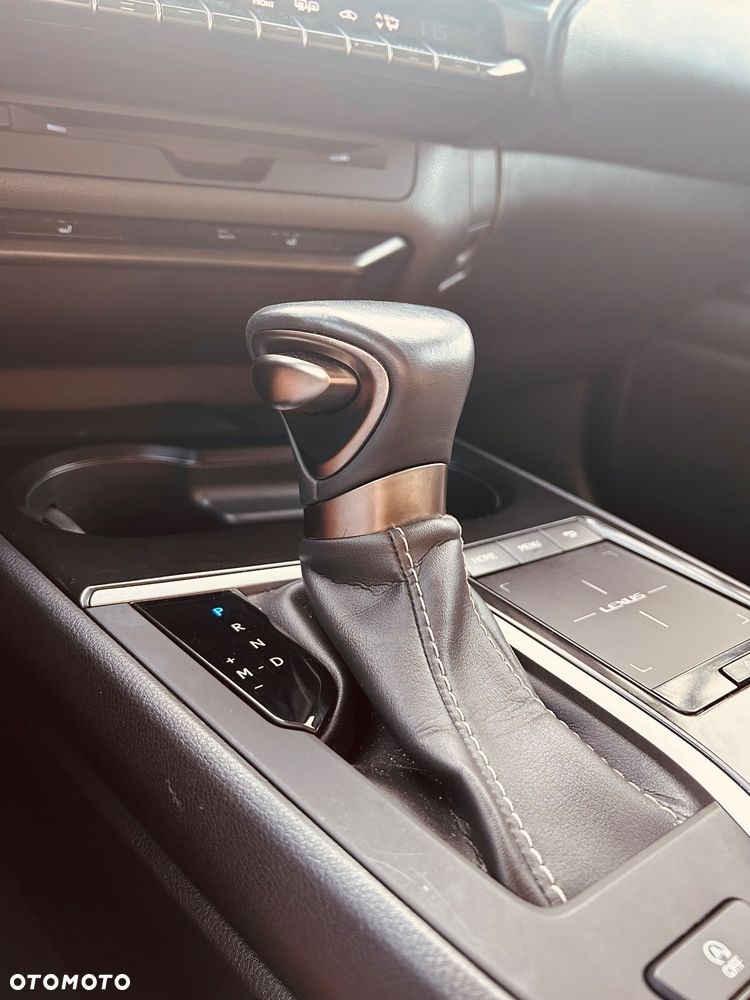 Lexus UX 200 GPF Business 2WD - 5
