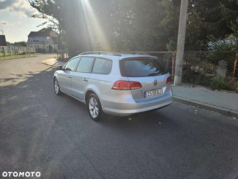 Volkswagen Passat - 3