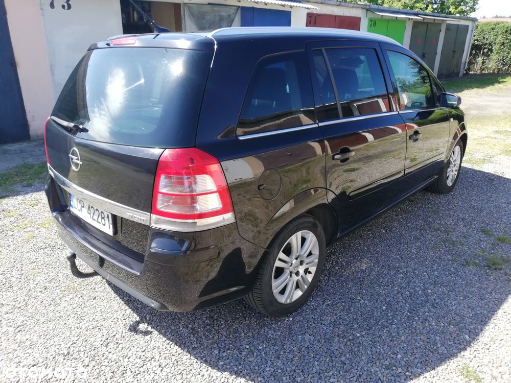 Opel Zafira 1.7 CDTI Cosmo - 4