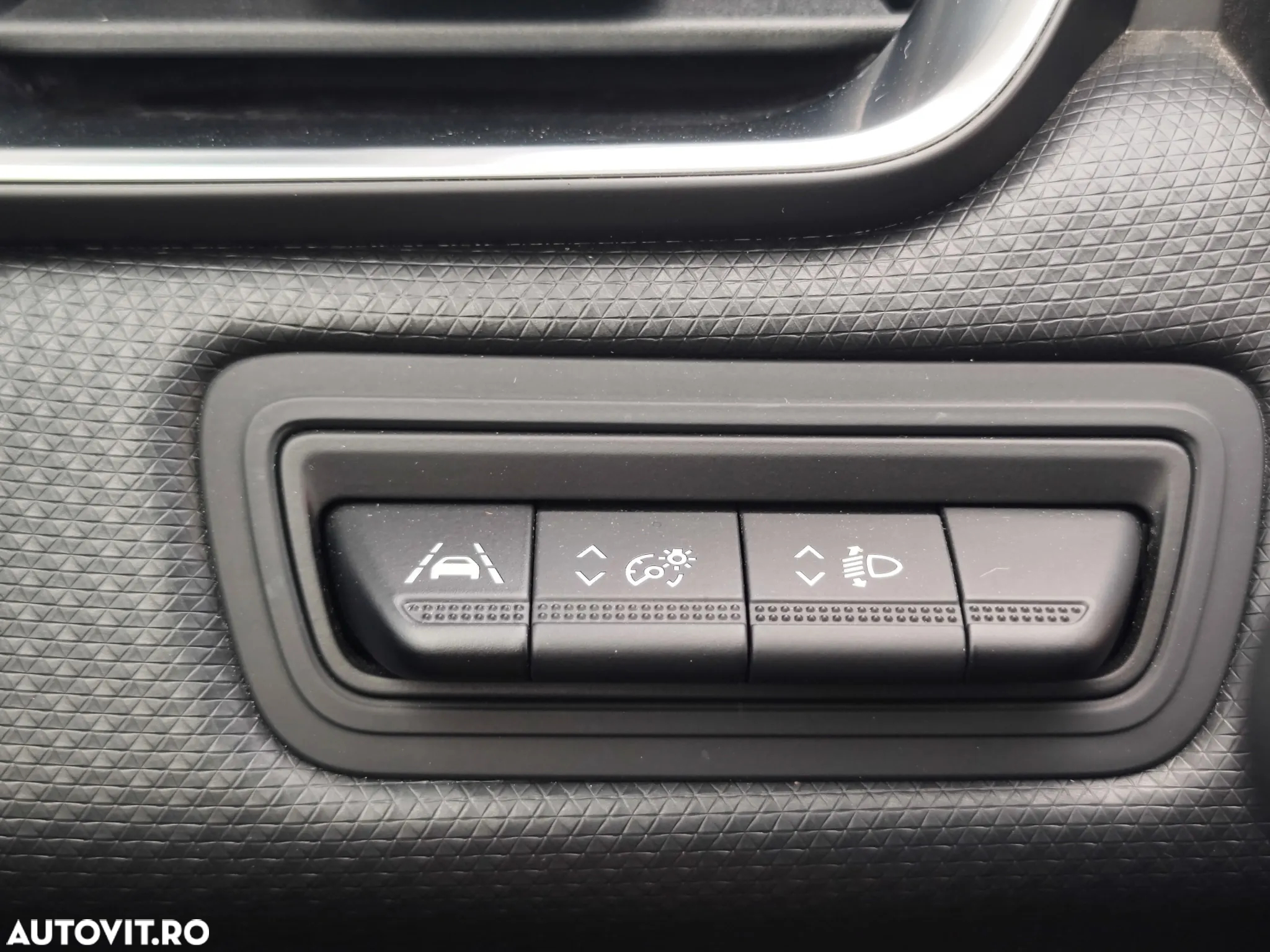 Renault Clio E-TECH Hybrid 140 ZEN - 25
