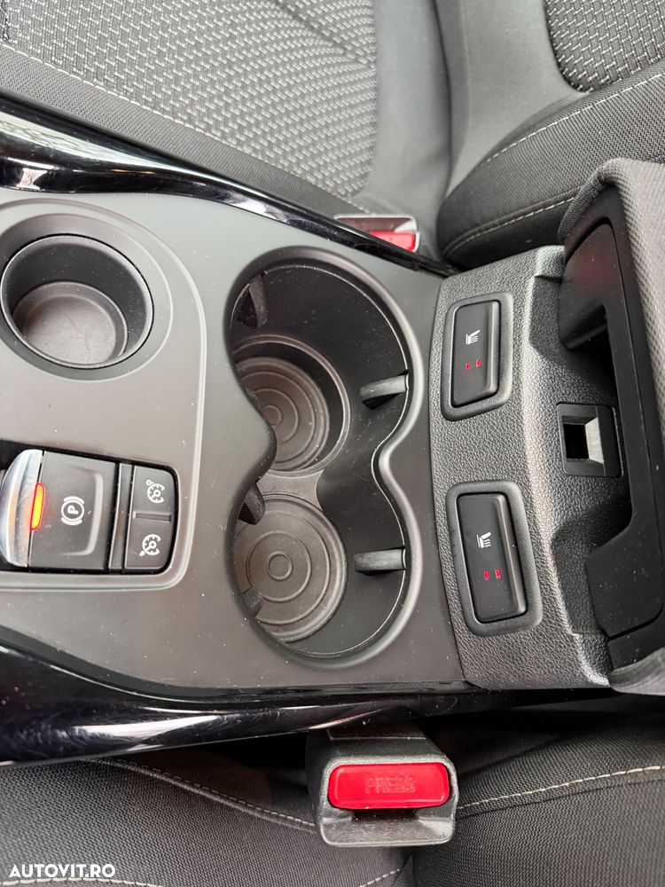 Renault Kadjar TCe 140 GPF LIMITED - 17