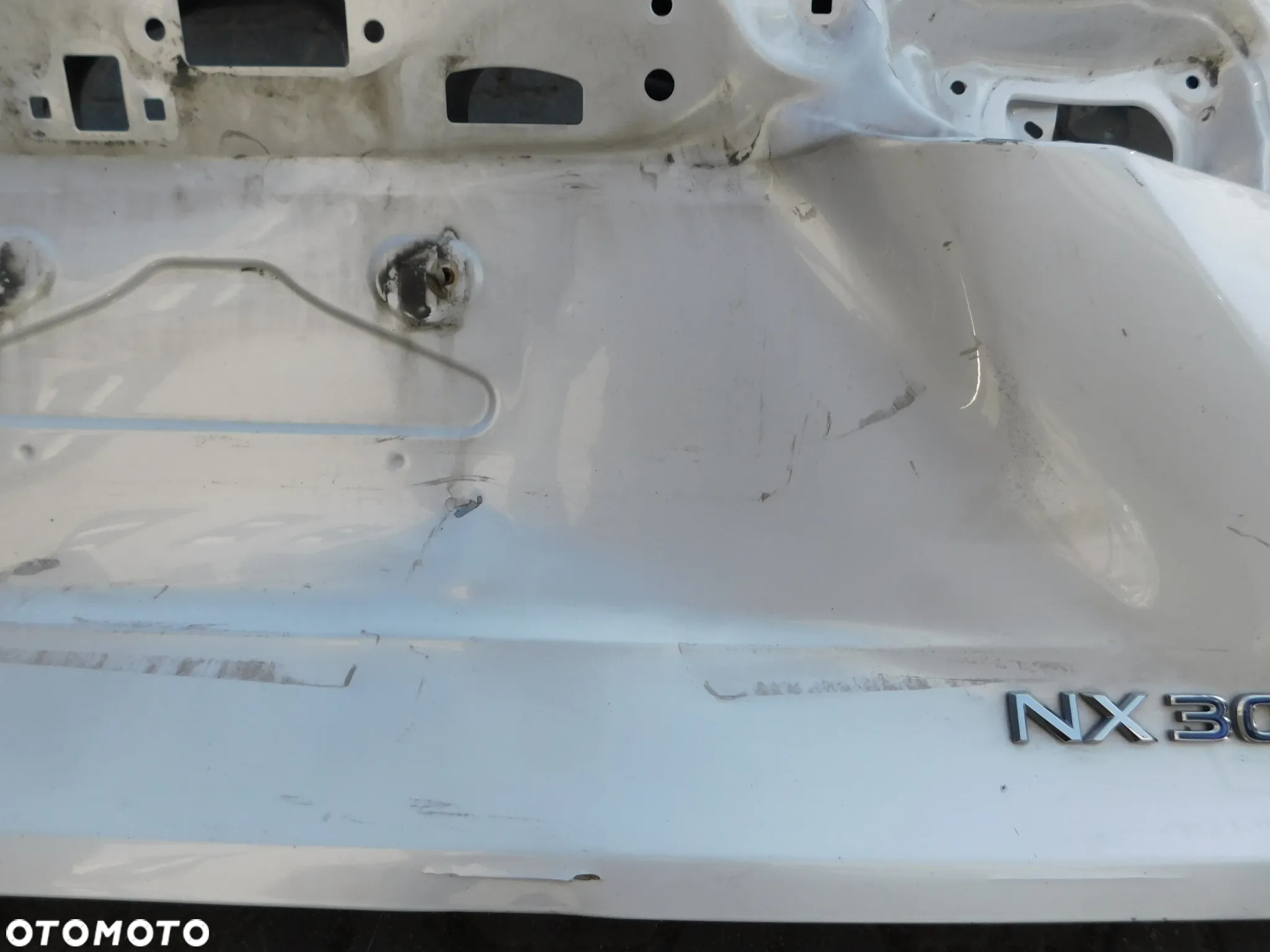 klapa bagażnika LEXUS NX300H NX 300H - 4