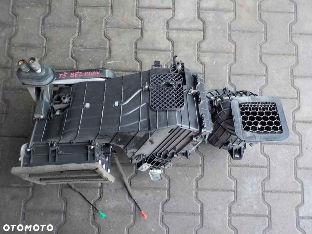 VW T5 LIFT NAGRZEWNICA PRZÓD BEZ KLIMATYZACJI - 3