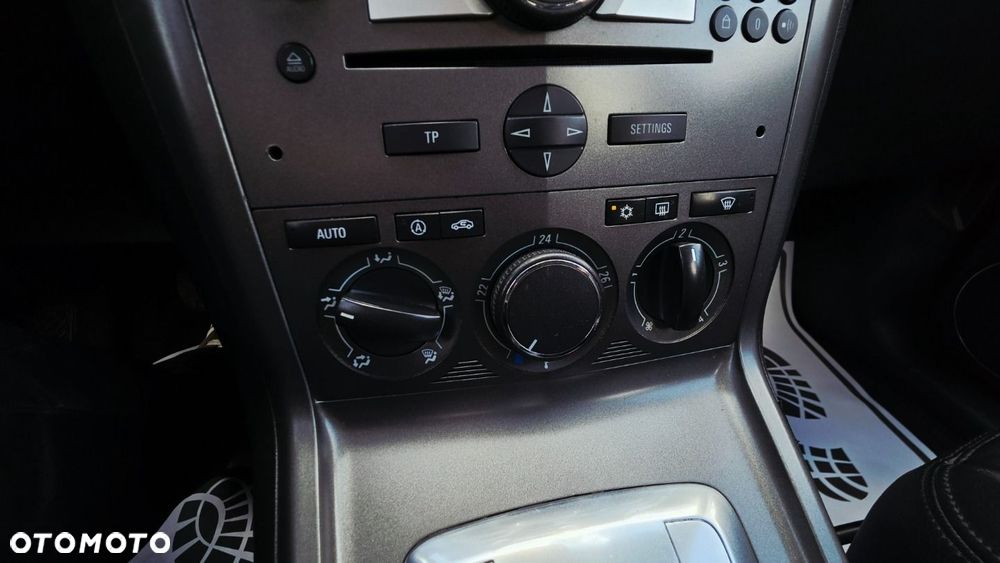 Opel Antara 2.0 CDTI Automatik 4x4 Cosmo - 17