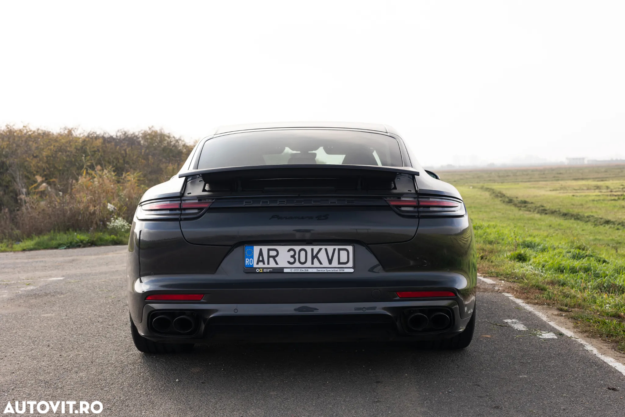 Porsche Panamera 4S - 7