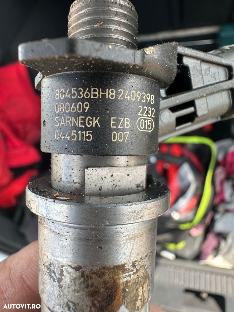 Vând injectoare cod 0445115 Renault Koleos 2.0 - 1