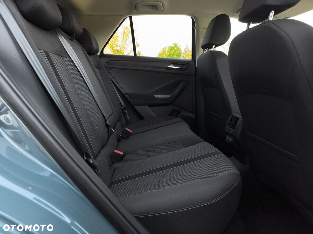 Volkswagen T-Roc - 22