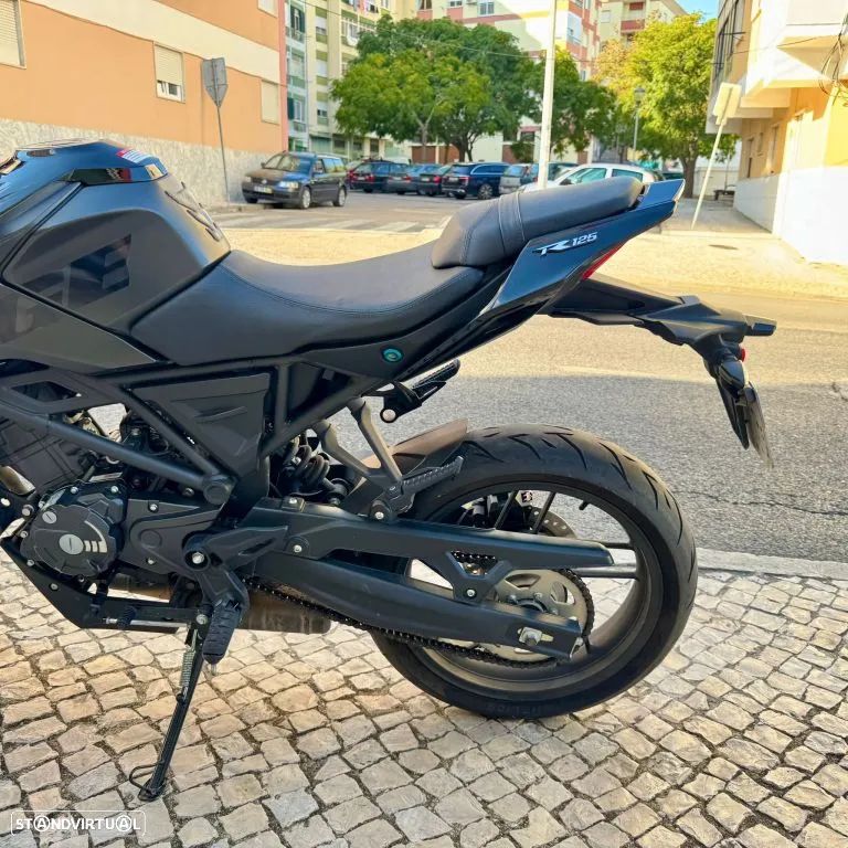 Voge 125R - 25