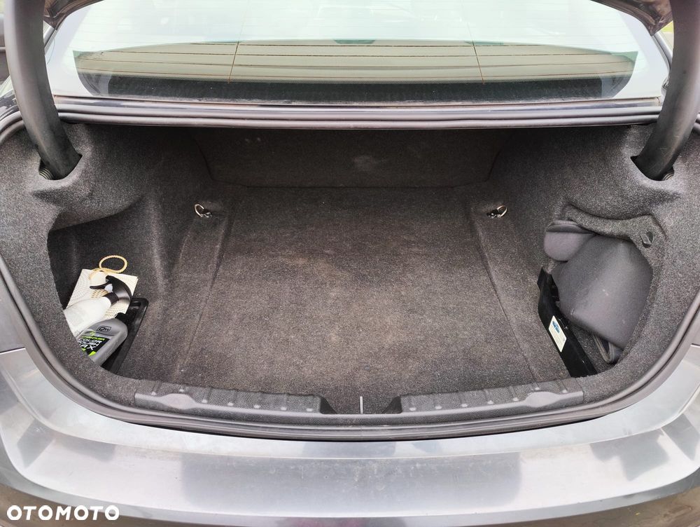 BMW Seria 3 320i xDrive - 17