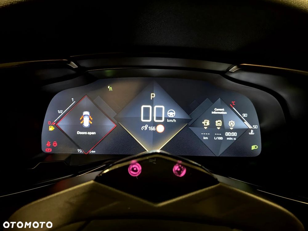 DS Automobiles DS 7 Crossback 1.6 PureTech GPF Performance Line + - 15