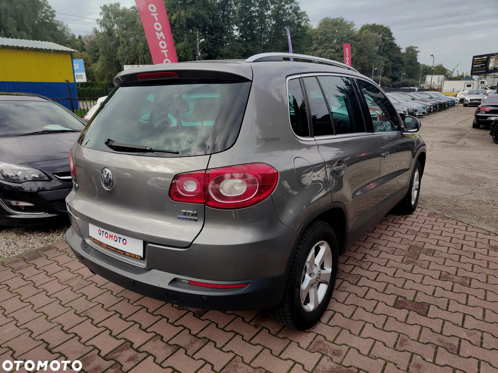 Volkswagen Tiguan 2.0 TDI BlueMot Trend&Fun - 17