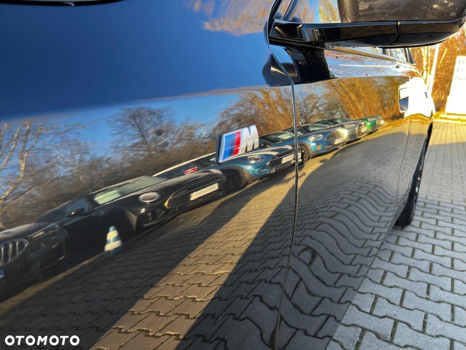 BMW Seria 5 520d mHEV M Sport - 12