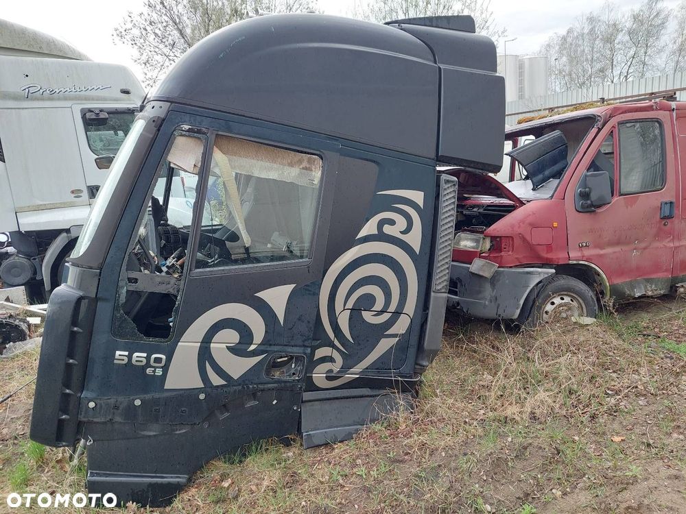 KABINA GOŁA IVECO STRALIS CURSOR 13 - 1