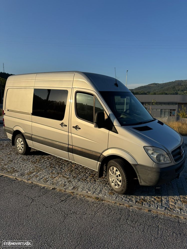 Mercedes-Benz Sprinter - 1