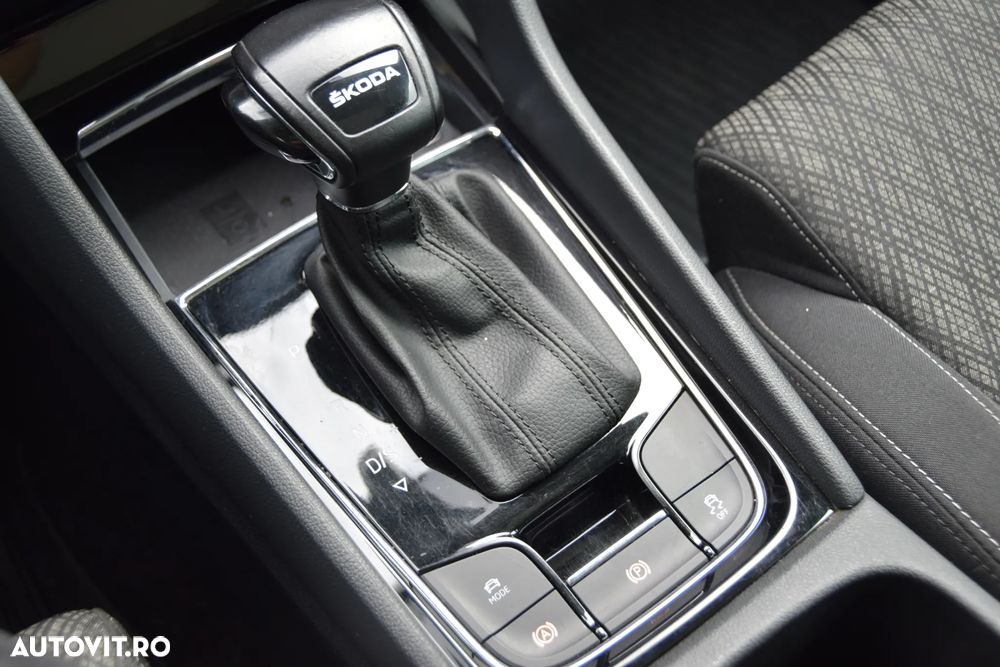 Skoda Karoq 1.5 TSI DSG Sportline - 30