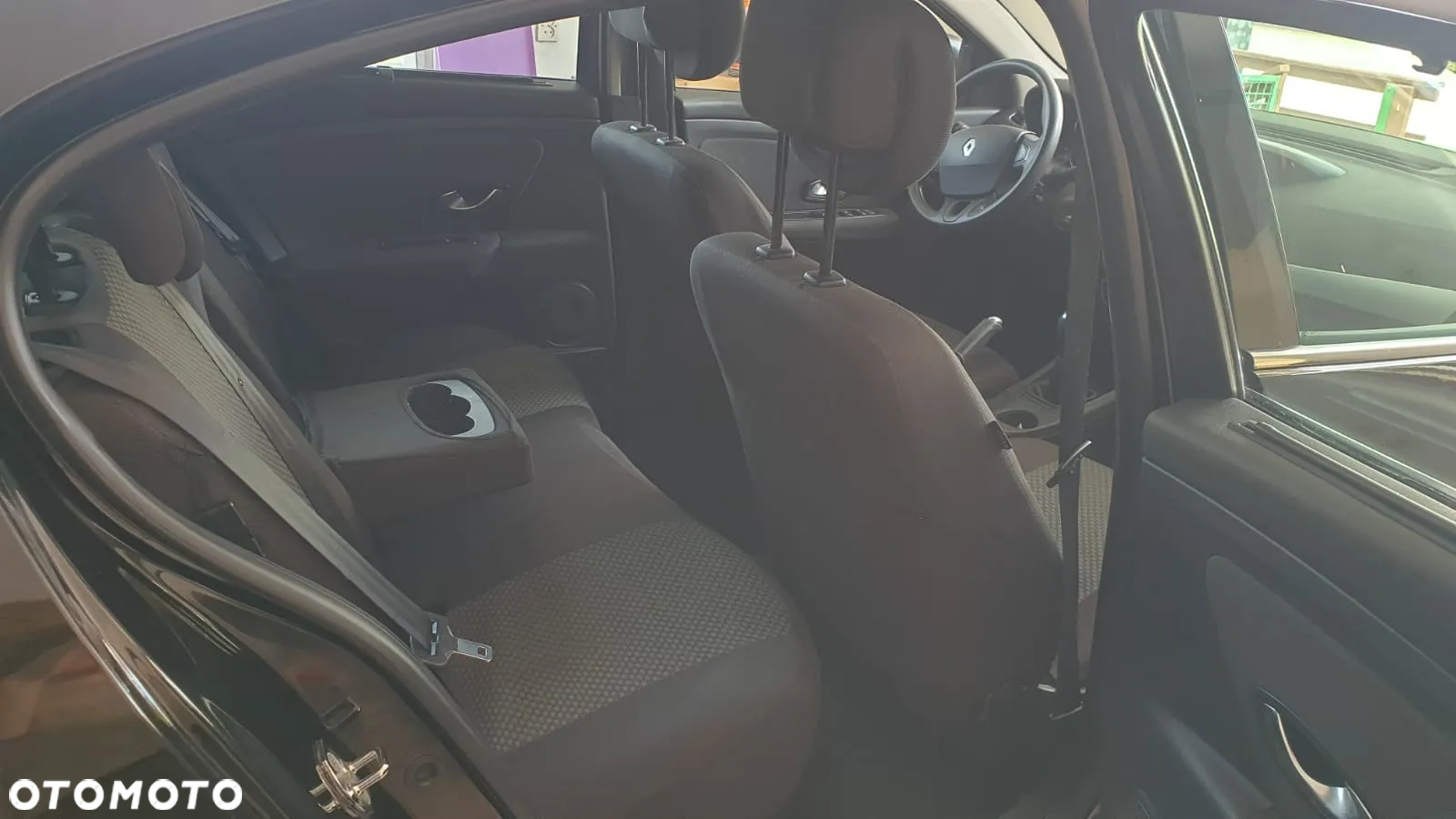 Renault Fluence 1.6 16V Expression - 13