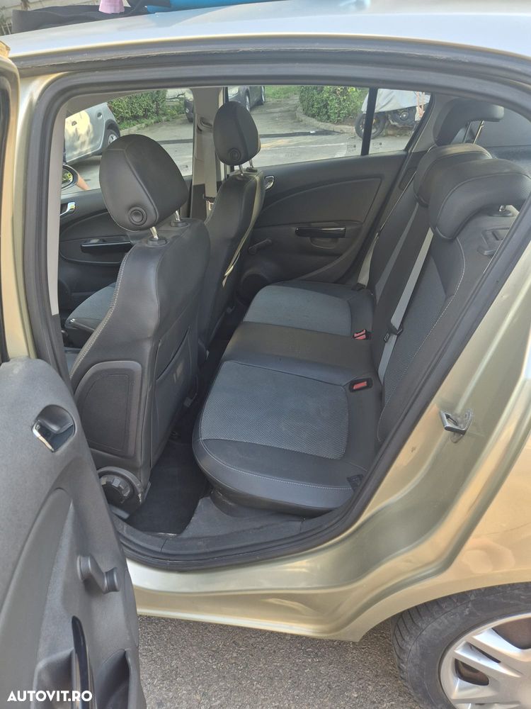 Opel Corsa - 8