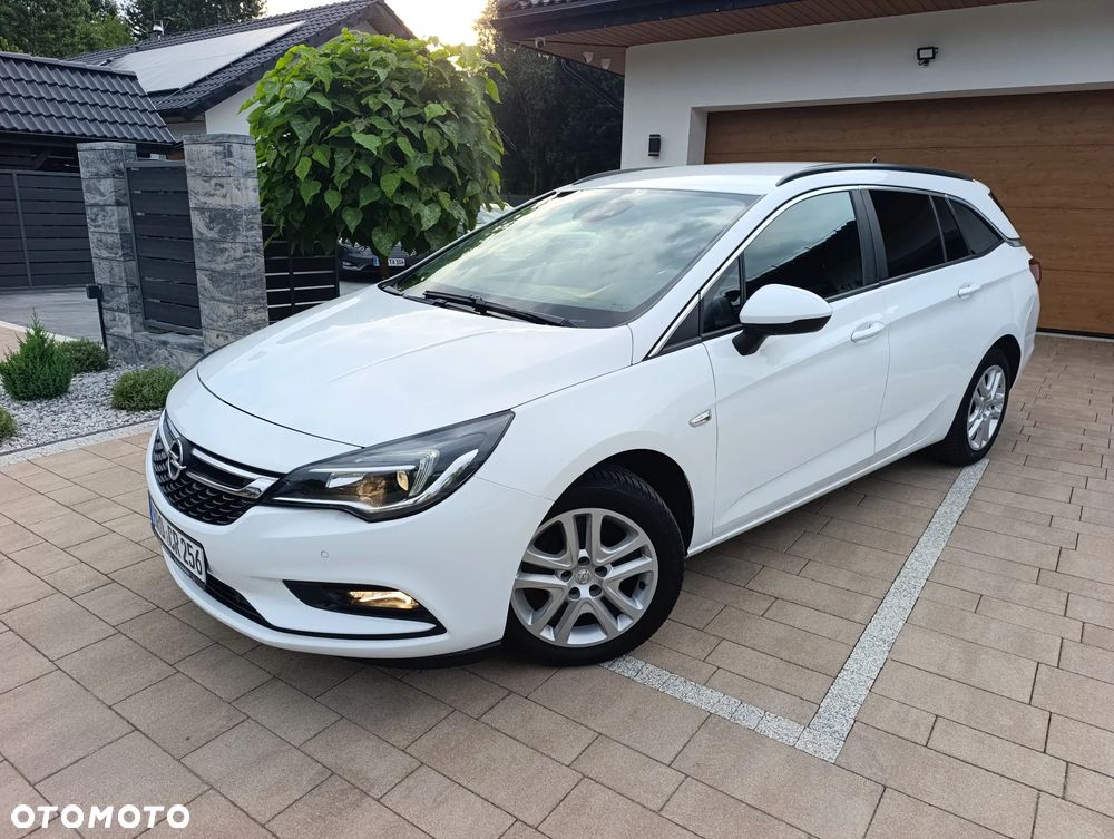 Opel Astra - 4