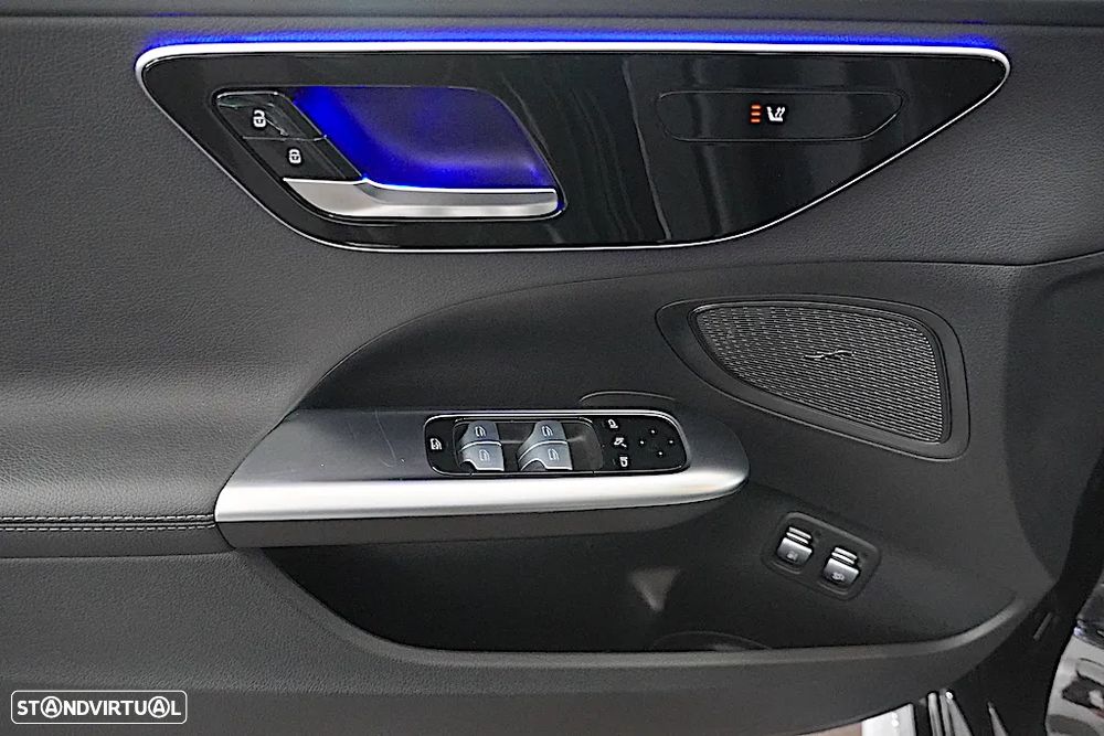 Mercedes-Benz C 300 e AMG Line - 6