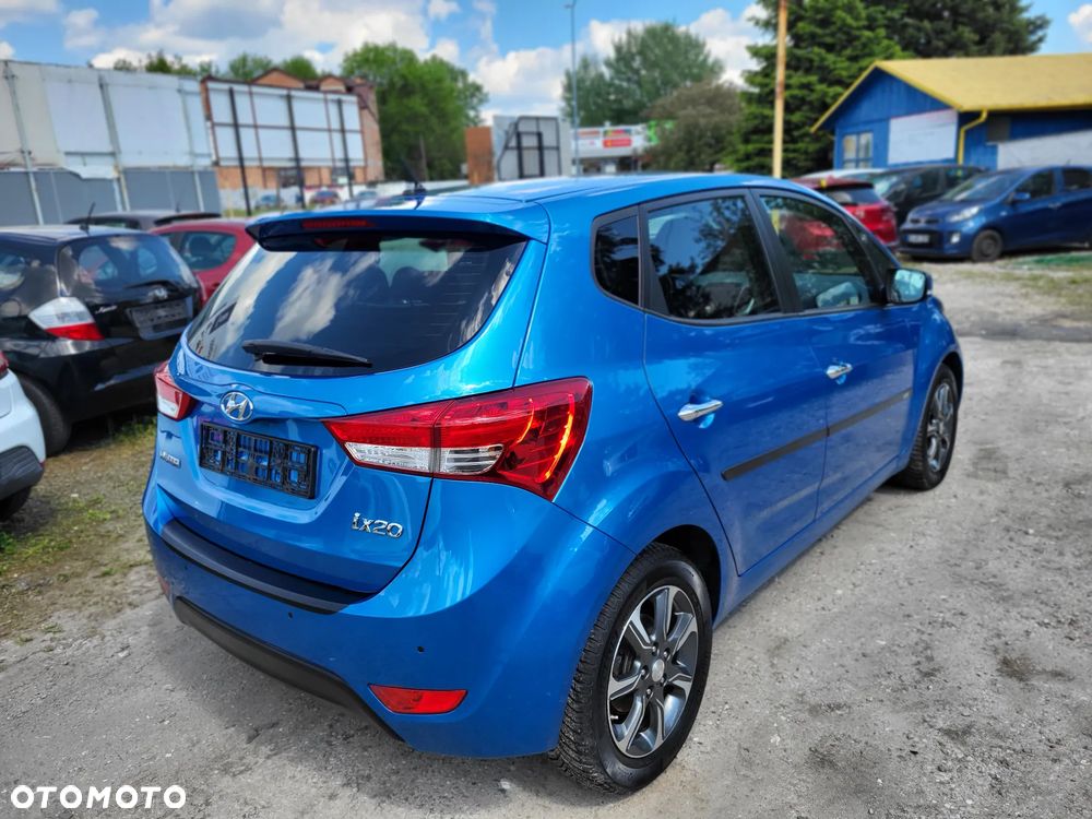 Hyundai ix20 1.6 blue YES Silver - 8